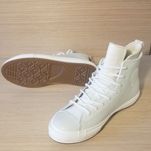 Converse Chuck Taylor All Star II  High Top Boots